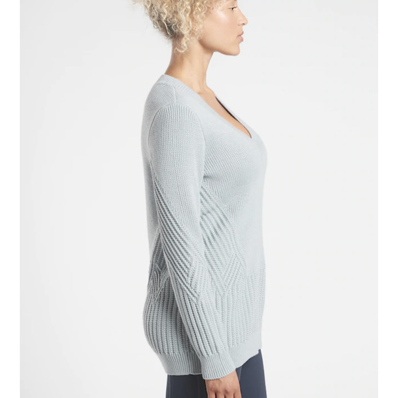 Athleta Teton V Neck Sweater NWT voyage gray - Picture 3 of 12